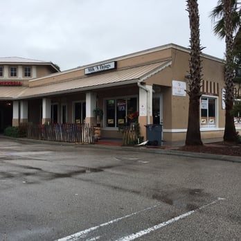 Milk 'N Things - he outside of a restaurant - Delis Near Me - Port St. Lucie, Florida