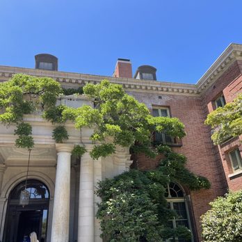 Filoli - Main house - Botanical Gardens Near Me - Woodside, California
