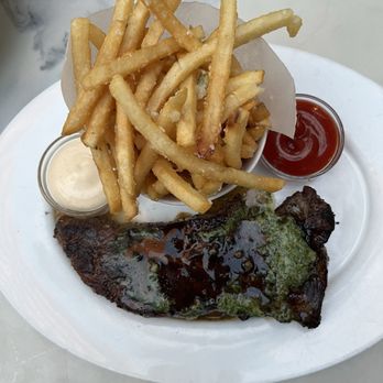 Maple & Ash - Steakhouses Near Me - Chicago, Illinois Maple & Ash - Steakhouses Near Me - Chicago, Illinois
