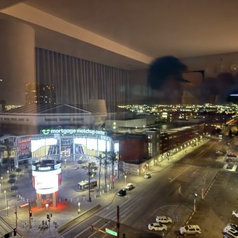 Kimpton Palomar Hotel Phoenix Cityscape - View from arena suite - Hotels Near Me - Phoenix, Arizona Kimpton Palomar Hotel Phoenix Cityscape - View from arena suite - Hotels Near Me - Phoenix, Arizona