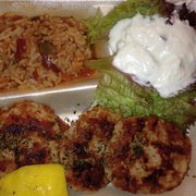 Foto zu Restaurant Mykonos - München, Bayern, Deutschland. Souzuki mit Reis und Zaziki (plus Salat) - 9,90€