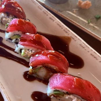 Bluewater Grill Seafood Restaurant Redondo Beach - Spicy Avalon Roll - Seafood Near Me - Redondo Beach, California