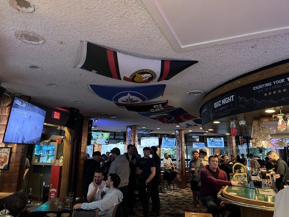 pub image
