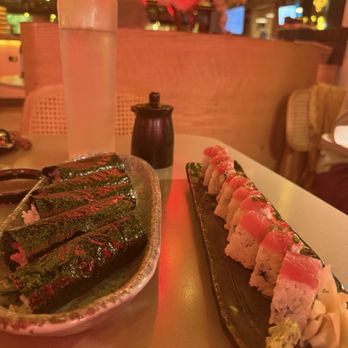 Paperfish Sushi - Japanese Near Me - Miami Beach, Florida