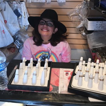 Venice Beach Toe Rings - Jewelry Near Me - Venice Beach , California