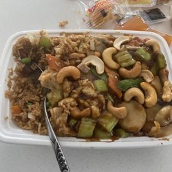 Food Hing - Cashew chicken combo, at Food Hing in Hamilton, NJ.