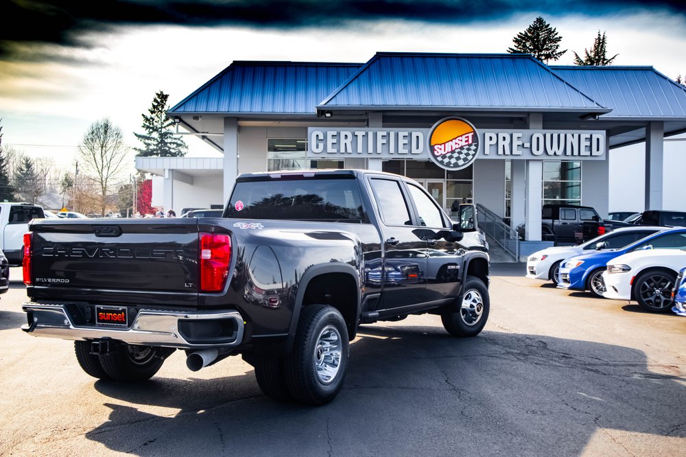 SUNSET TRUCKS Updated September 2024 21 Photos & 32 Reviews 603