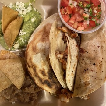 Restaurante Girasol - Shrimp quesadilla (3) - Bars Near Me - México, D.F., DIF