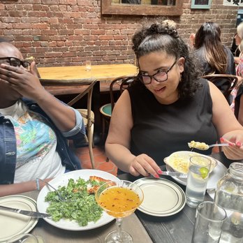 Bea - Kale salad, some spicy drink, Mac n cheese - Cocktail Bars Near Me - New York, New York