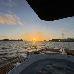 Bay Area Hot Tub Boat