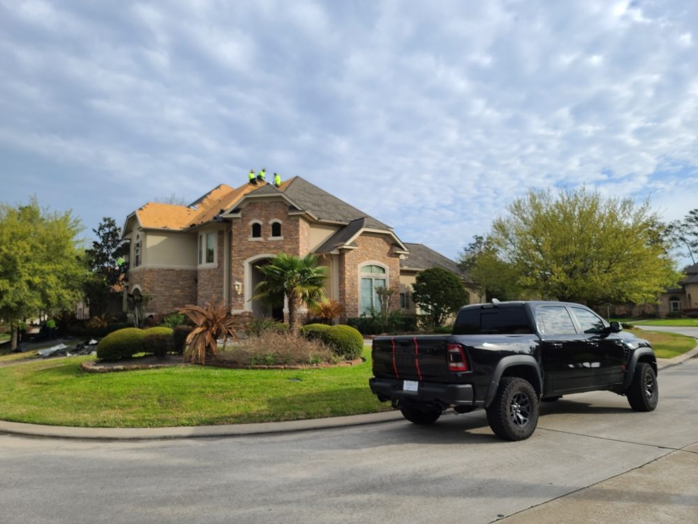 Slide of Pulse Roofing and Restoration