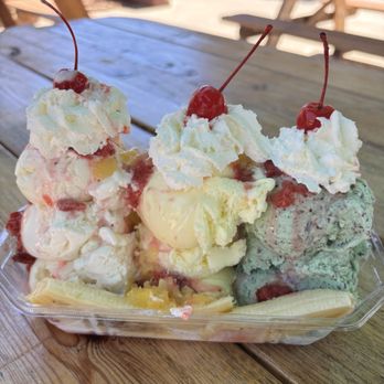 Superior Dairy - Ice Cream & Frozen Yogurt Near Me - Hanford, California Superior Dairy - Ice Cream & Frozen Yogurt Near Me - Hanford, California