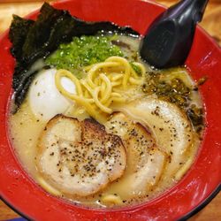 Wan Wan Sakaba - Tonkotsu ramen