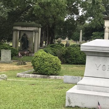 Oakwood Cemetery - Funeral Services & Cemeteries Near Me - Concord, North Carolina Oakwood Cemetery - Funeral Services & Cemeteries Near Me - Concord, North Carolina