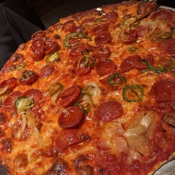 D. L. Mack's - Chicago's Special - Pizza Near Me - Dallas, Texas