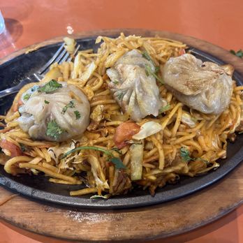 Momo's Master - Momo's Sizzler Meal w/Lamb Dumplings - Himalayan/Nepalese Near Me - Chapel Hill, North Carolina