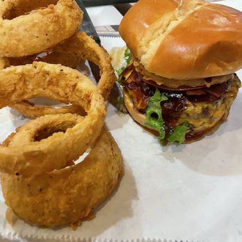 Copper Penny - BBQ smash burger and amazing onion rings - American Near Me - Wilmington, North Carolina