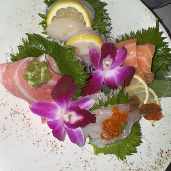 Temaki Bar - Sashimi Platter B - Sushi Bars Near Me - San Jose, California Temaki Bar - Sashimi Platter B - Sushi Bars Near Me - San Jose, California