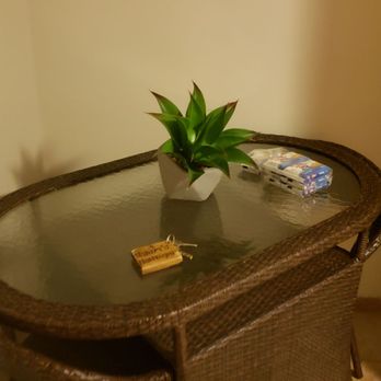 Annie's Place - Nice wicker table with two chairs in our studio. - Puerto Rican Near Me - Combate, Puerto Rico