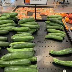 Giant - Zukes ready for composting at the Lynnwood Square Giant