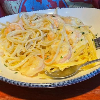 Red Lobster - Shrimp Linguini Alfredo - Seafood Near Me - Omaha, Nebraska