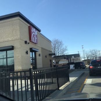 Chick-fil-A - Drive-Thru - Fast Food Near Me - Lexington, Kentucky