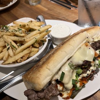 Yard House - Not great Korean beef sandwich - New American Near Me - Sacramento, California Yard House - Not great Korean beef sandwich - New American Near Me - Sacramento, California