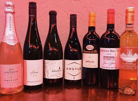 Silver Corner Bar by null