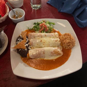 Las Bugambilias - Rojas Enchilada - Mexican Near Me - Philadelphia, Pennsylvania Las Bugambilias - Rojas Enchilada - Mexican Near Me - Philadelphia, Pennsylvania
