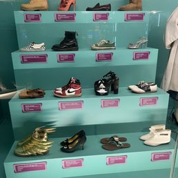 Show display