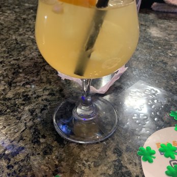 Topgolf - Mango Cooler - New American Near Me - Albuquerque, New Mexico