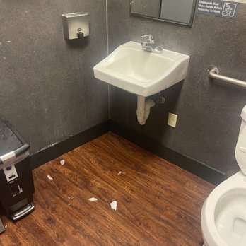 Sumalee's Thai Cuisine - Bathrooms smells clean but slightly dirty due to people not cleaning up after themselves. - Thai Near Me - Bonney Lake, Washington Sumalee's Thai Cuisine - Bathrooms smells clean but slightly dirty due to people not cleaning up after themselves. - Thai Near Me - Bonney Lake, Washington