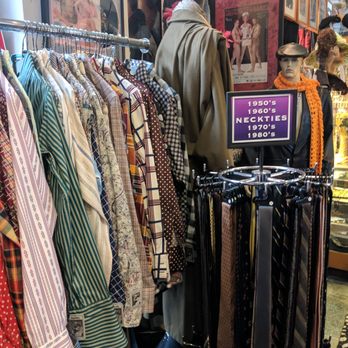Eons Fashion Antique - Antiques Near Me - Pittsburgh, Pennsylvania Eons Fashion Antique - Antiques Near Me - Pittsburgh, Pennsylvania
