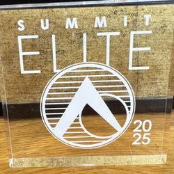 Amazing Artizens is a Certified Elite Summit Salon