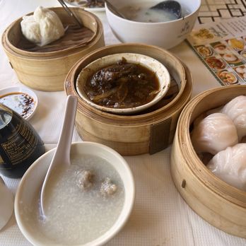 Triple Crown Restaurant - Beef Congee, Shrimp & Chive Dumpling, Steamed BBQ Pork Bun - Dim Sum Near Me - Chicago, Illinois Triple Crown Restaurant - Beef Congee, Shrimp & Chive Dumpling, Steamed BBQ Pork Bun - Dim Sum Near Me - Chicago, Illinois