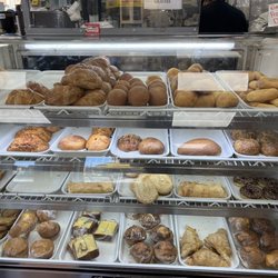 Pariscien Bakery