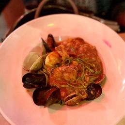 Kokomo's Seafood Pasta