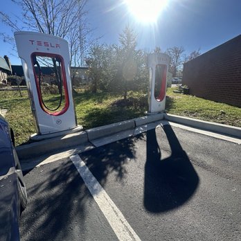 Tesla - EV Charging Stations Near Me - Elkridge, Maryland Tesla - EV Charging Stations Near Me - Elkridge, Maryland