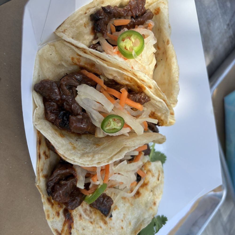 Hermosa Brewing - Korean short rib tacos - Brewpubs Near Me - Hermosa Beach, California Hermosa Brewing - Korean short rib tacos - Brewpubs Near Me - Hermosa Beach, California