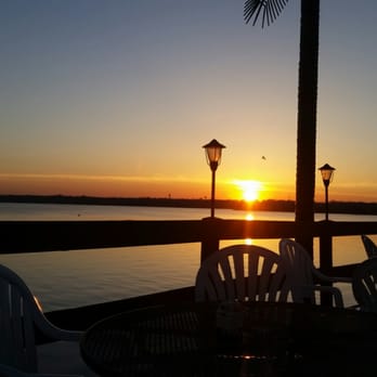 Dockers Restaurant - American Near Me - Fox Lake, Illinois Dockers Restaurant - American Near Me - Fox Lake, Illinois