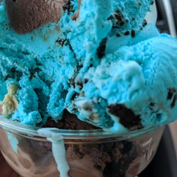 Dippy's Custard & Ice Cream - Ice Cream & Frozen Yogurt Near Me - Mantua, New Jersey