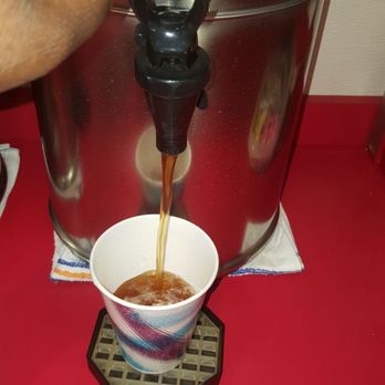 Super Duper Weenie - The "sweet" tea....didnt taste sweet at all. - Fast Food Near Me - Fairfield, Connecticut Super Duper Weenie - The "sweet" tea....didnt taste sweet at all. - Fast Food Near Me - Fairfield, Connecticut