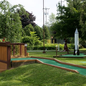 Dan's Miniature Golf - Mini Golf Near Me - Ballston Lake, New York