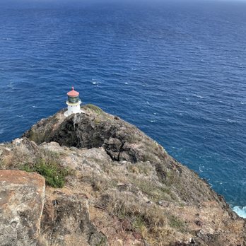 Makapu'u Point Lighthouse Trail - Light house - Hiking Near Me - Honolulu, Hawaii Makapu'u Point Lighthouse Trail - Light house - Hiking Near Me - Honolulu, Hawaii