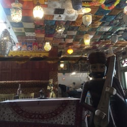 India House Bazaar - Pretty decor