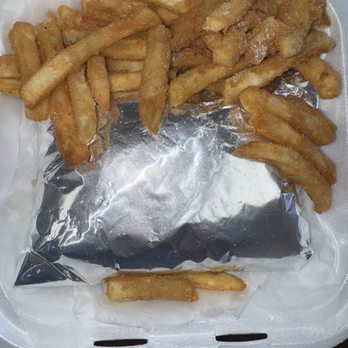Al Baraka Grill - M3. Gyro Meal - Sandwiches Near Me - Columbia Heights, Minnesota