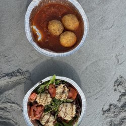 Cafe Avellino - Vegan arrancini and caprese salad