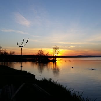 Schweer's Aalräucherei - was für eine Aussicht und dazu den leckeren Fisch - Smokehouse Near Me - Wunstorf, NI Schweer's Aalräucherei - was für eine Aussicht und dazu den leckeren Fisch - Smokehouse Near Me - Wunstorf, NI