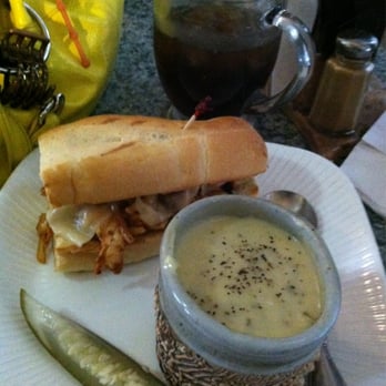 Heska's Sugar Shack - Mongolian chicken and cream of broccoli cheese soup - Sandwiches Near Me - Mentone, California