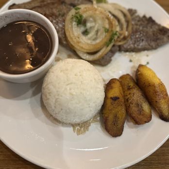 Padrino's Cuban Restaurant - Palomilla steak - Cuban Near Me - Plantation, Florida